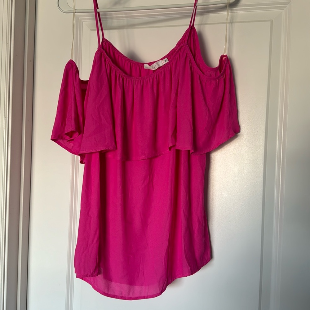 Pink cold shoulder tank